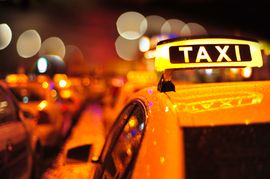 Сколько в среднем зарабатывают таксисты в день